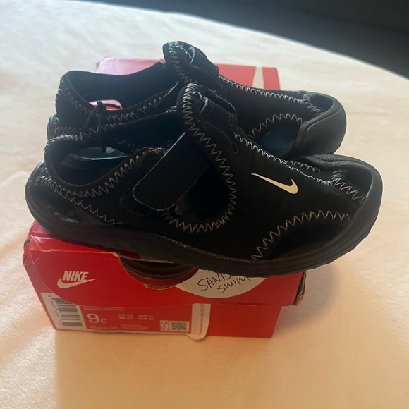Nike Other - Nike Black Kids Water Shoes with White Swoosh
